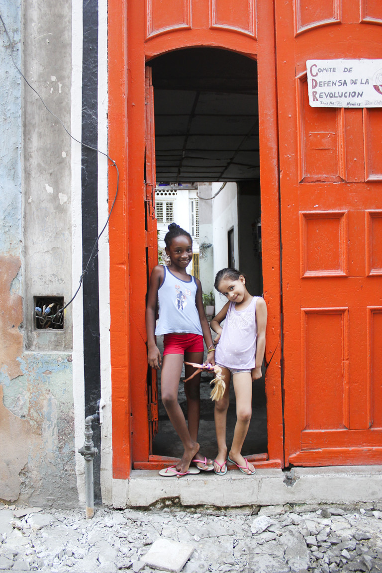 Marylouise McGraw cuba: a city in portraits